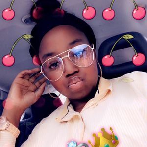 Meet your Posher, Lillian